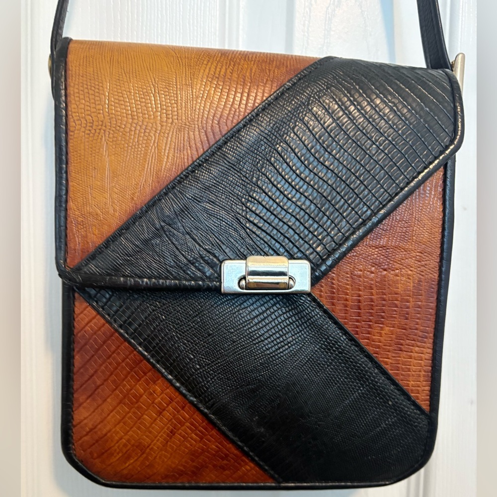 Vintage reptile leather Chic Black and Brown Crossbody Bag